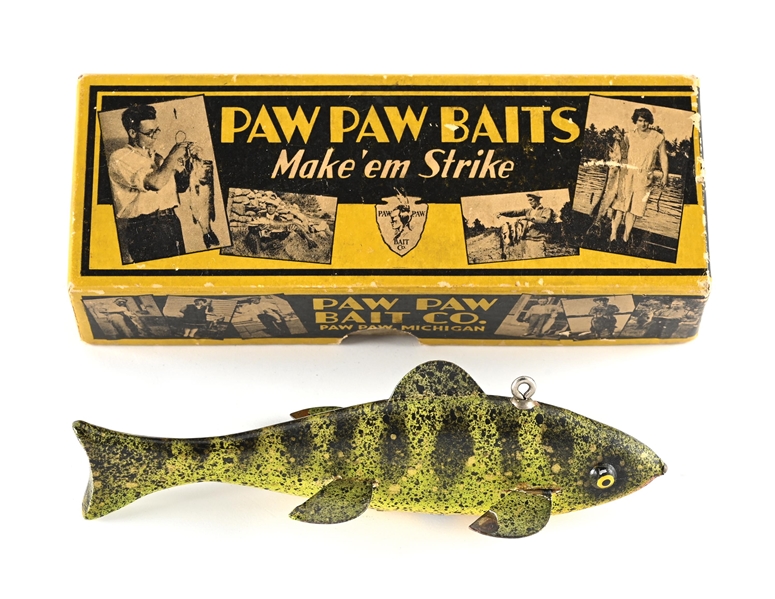 UNCATALOGUED COLOR PAW PAW SPEARING DECOY