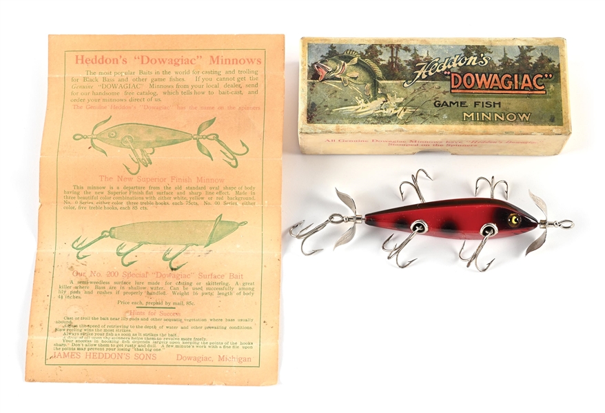 HEDDON 002 IN PINE TREE BOX COMBO