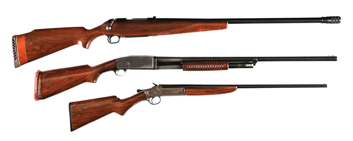 (C) LOT OF 3; VINTAGE VIABLE HUNTING SHOTGUNS