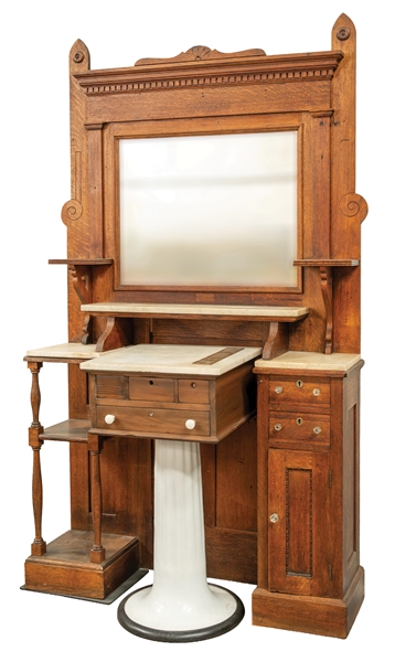 WOODEN BAR WITH CASH DRAWER 