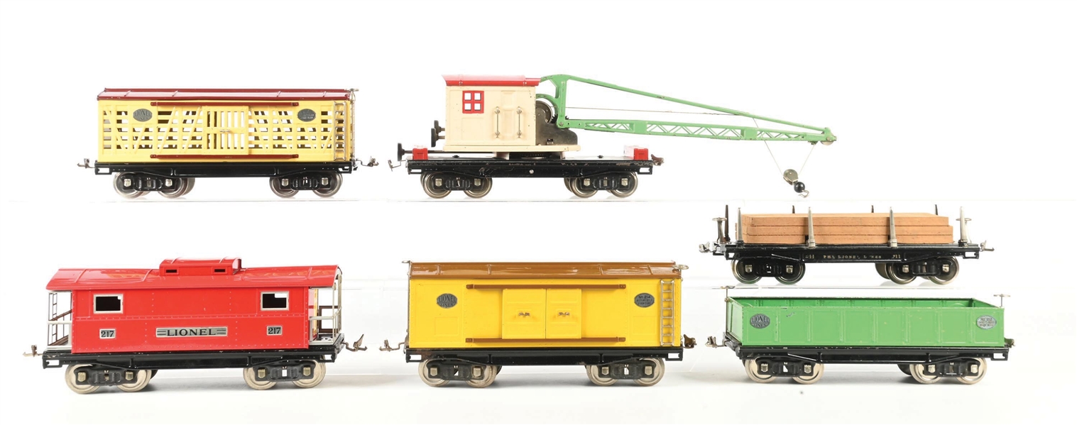 LOT OF 6: ASSORTED LIONEL PREWAR STANDARD GAUGE FREIGHT CARS