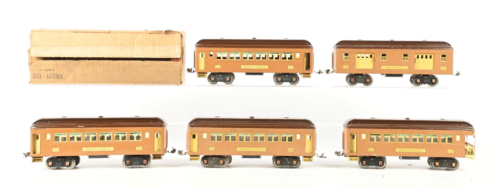 LOT OF 5: LIONEL PREWAR STD. GAUGE TWO TONE BROWN PASSENGER CARS WITH ONE ORIGINAL BOX