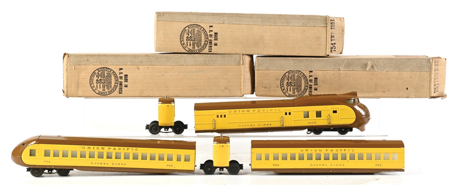 PRE-WAR LIONEL O-GA. CITY OF PORTLAND STREAMLINE PASSENGER SET