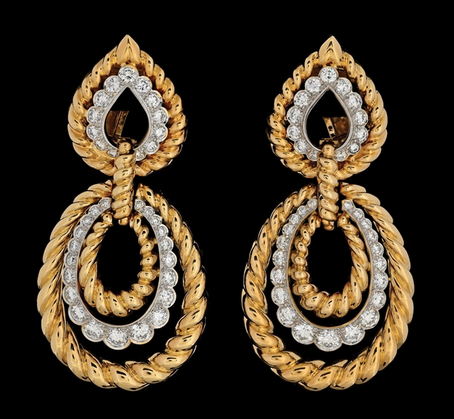 18K GOLD VAN CLEEF & ARPELS 4CT TW DIAMOND EARRINGS W/BOX