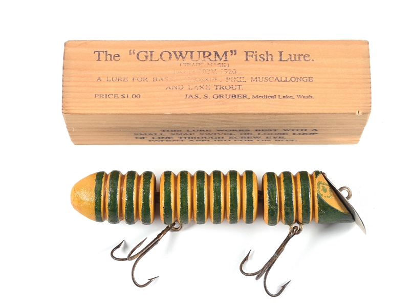 NEW IN BOX GREEN & YELLOW GLOWURM