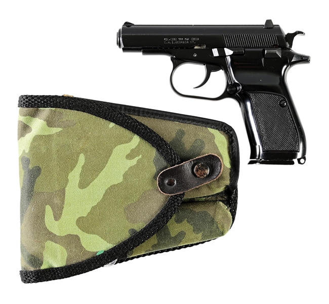 (C) CZ 82 SEMI-AUTOMATIC PISTOL.
