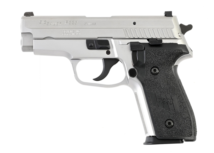 (M) SIG SAUER P229 SEMI-AUTOMATIC PISTOL WITH CASE