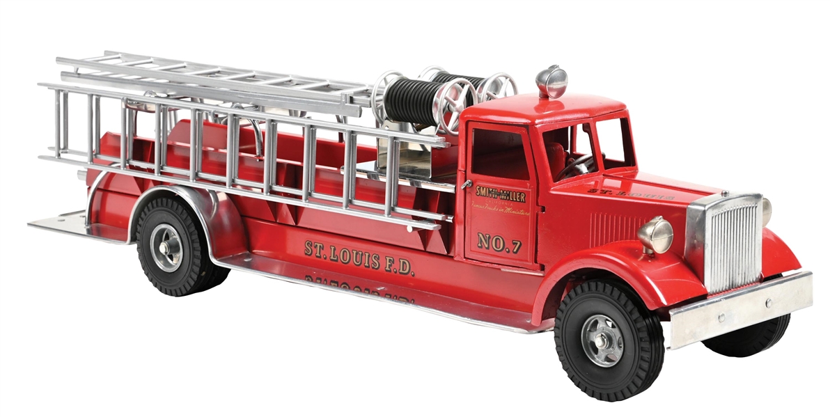 SMITH MILLER ST. LOUIS FIRE DEPARTMENT NO. 7 TRUCK W/ LADDERS