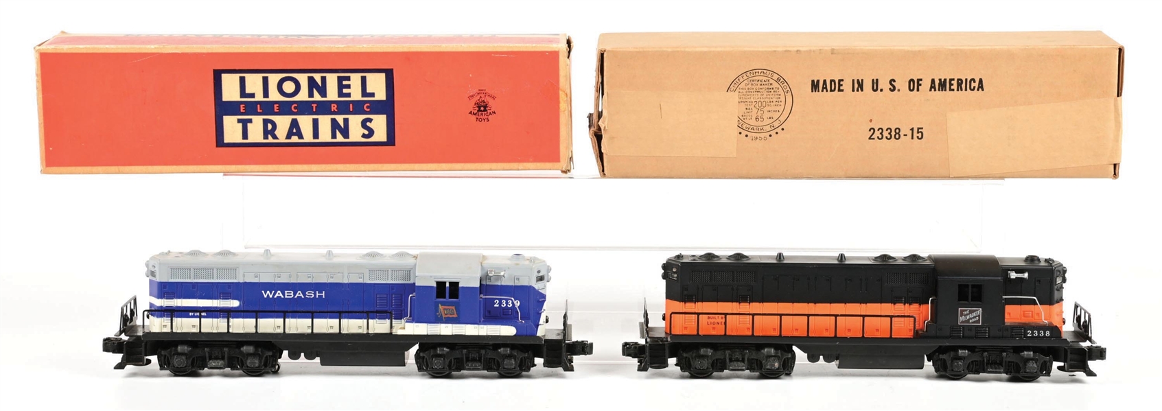 POST-WAR LIONEL O-GA. NO. 2338 MILWAUKEE ROAD & NO. 2339 WABASH GP-7 DIESEL LOCOMOTIVES W/ ORIGINAL BOXES