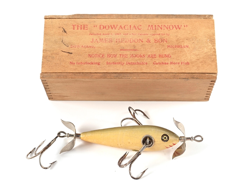 HEDDON HEAVY CASTING MINNOW SLATE WITH WOOD BOX