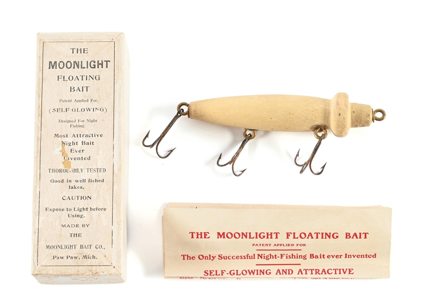 MOONLIGHT FLOATING BAIT IN BOX WITH PAPER