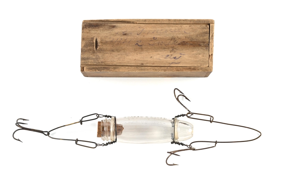 BOXED WELCH & GRAVES MINNOW TUBE