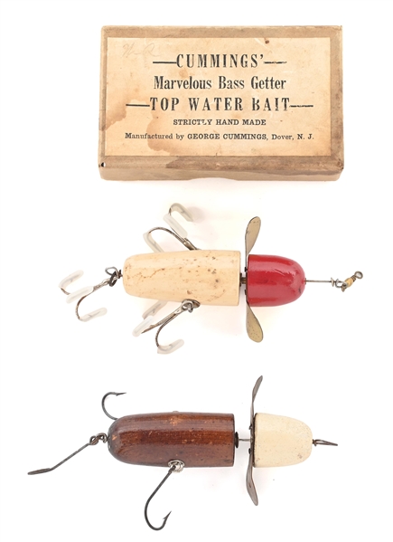 PAIR OF CUMMINGS MARVELOUS BASS GETTERS IN BOX