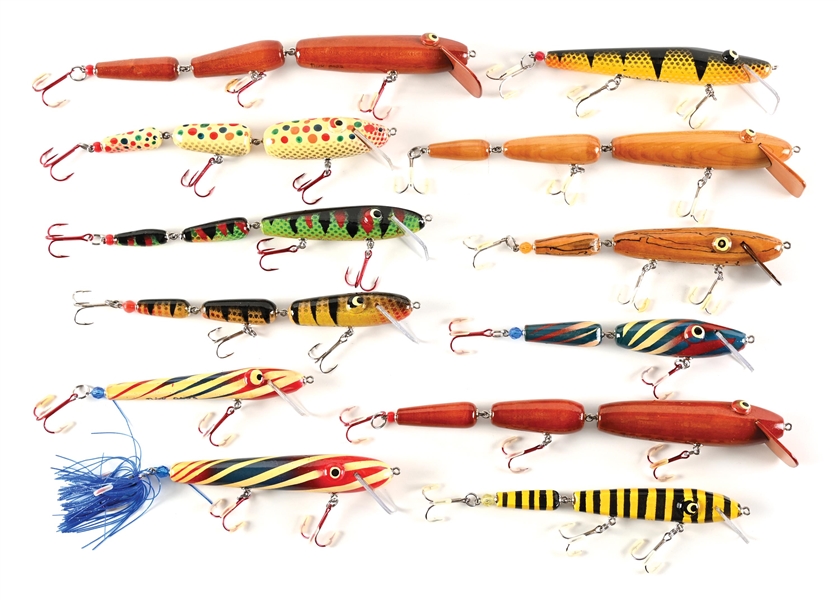 LOT OF 12 DICK MOORE MUSKY DIVER LURES