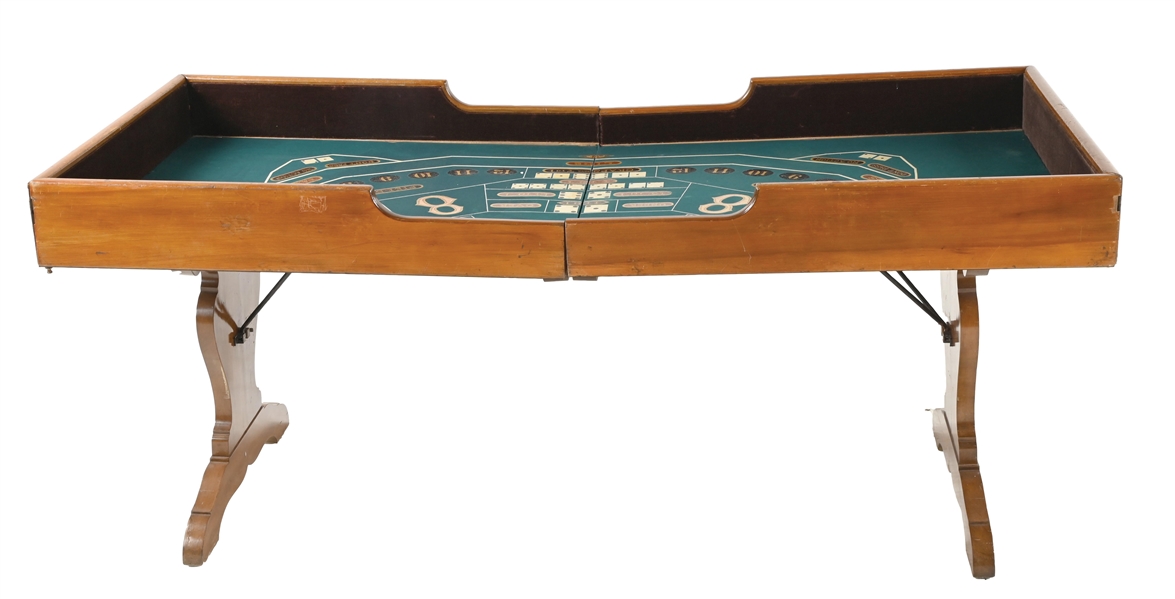 FOLDING TRAVEL CRAPS TABLE WITH ORIGINAL CRATE