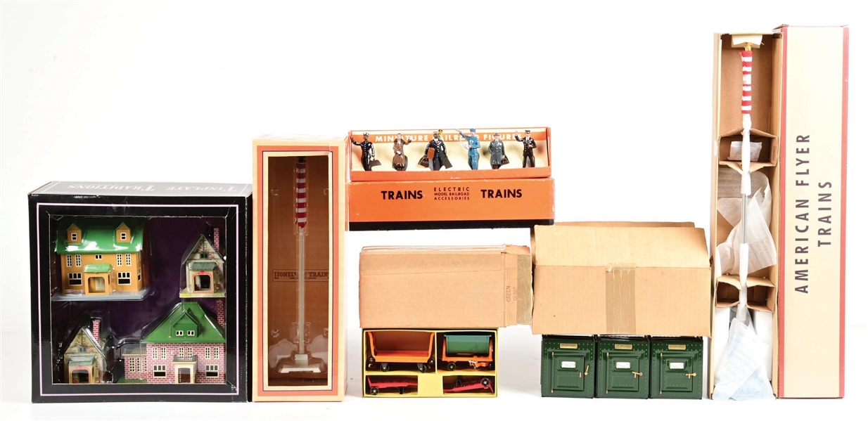 LOT OF 6: PRE-WAR REPRODUCTION MTH TINPLATE LIONEL AND AMERICAN FLYER ASSORTED ACCESSORIES