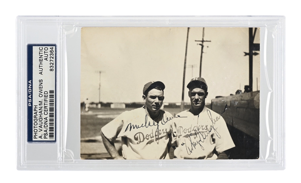 ARKY VON/MICKEY OWENS SIGNED PHOTOGRAPH PSA/DNA