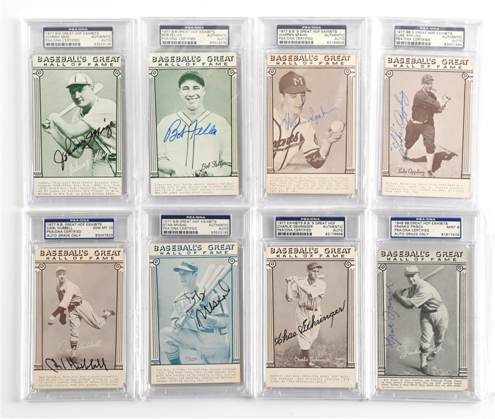 LOT OF 8: SIGNED BASEBALLS GREAT HOF EXHIBITS POSTCARDS