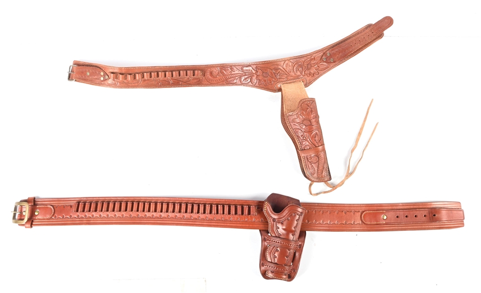 LOT OF 2: QULITY RUSSET LEATHER SINGLE HOLSTER REVOLVER BELT RIGS.