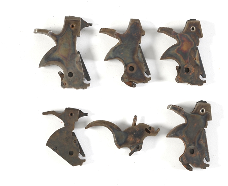 HUGE LOT OF GUN PARTS.