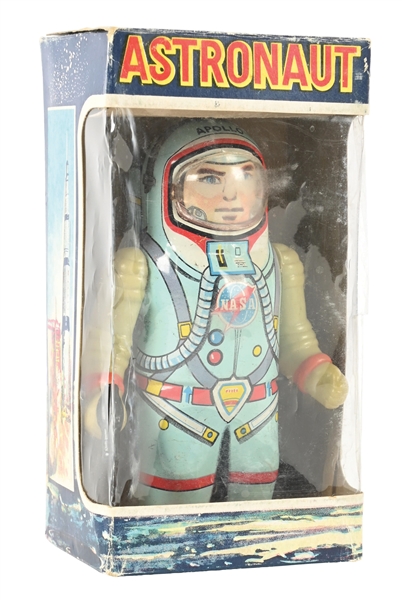 SHUTO SHOJI NASA APOLLO MECHANICAL WALKING ASTRONAUT WITH GUN TIN LITHO TOY W/ ORIGINAL BOX