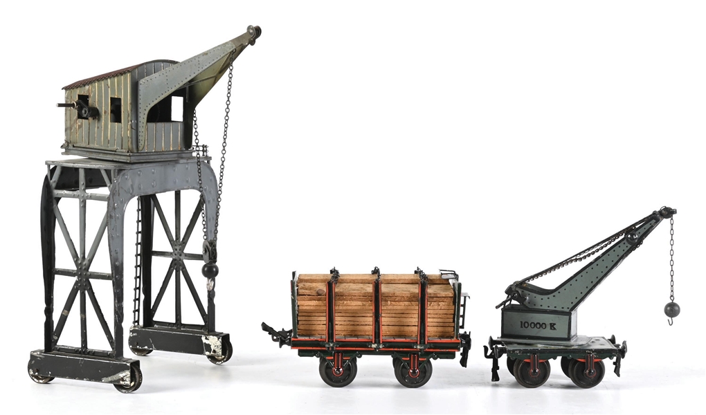 LOT OF 3: MARKLIN GAUGE 1 CRANE CAR, LUMBER CAR & GANTRY CRANE