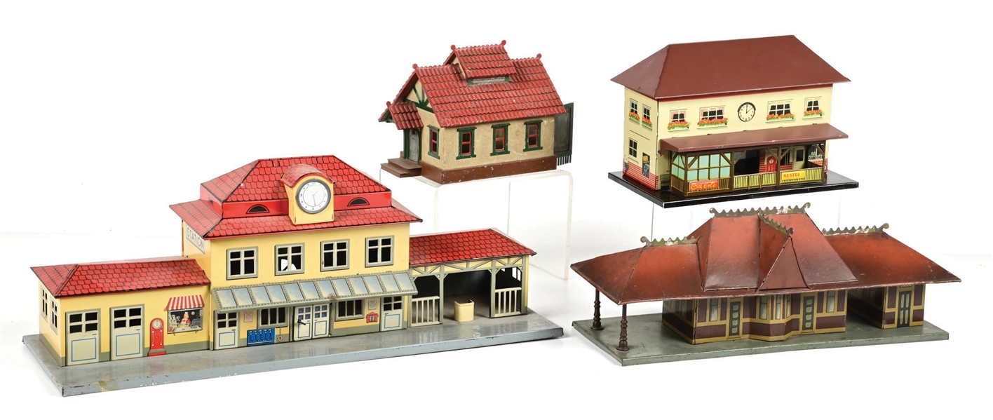 LOT OF 4: KARL BUB AND UNKNOWN GERMAN TINPLATE TRAIN STATIONS