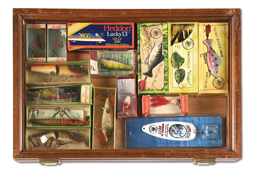 15 BOXED LURES IN A WOOD CASE