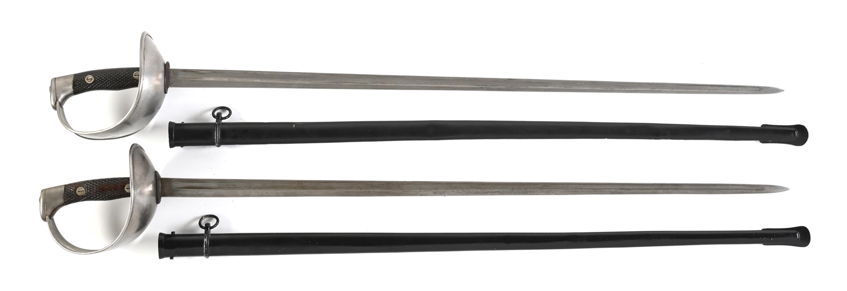 LOT OF 2: SPANISH MODEL 1907/18 CAVALRY SWORDS