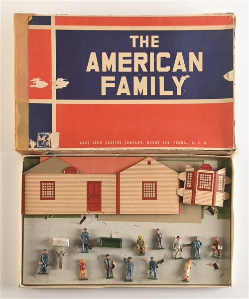GREY IRON THE AMERICAN FAMILY TRAVELS RAILROAD STATION SET NO. T113