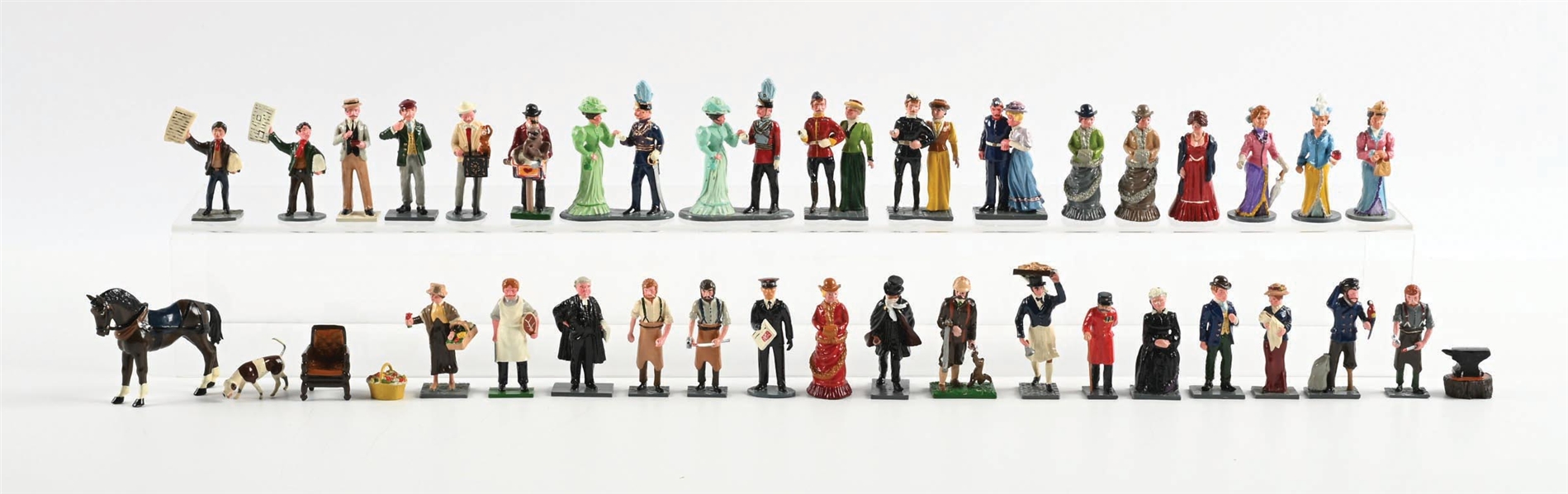 TROPHY MINIATURES TOWN & AROUND ASSORTMENT