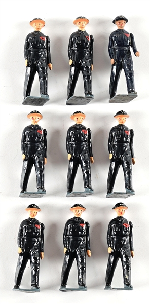W. BRITAINS AIR RAID PRECAUTION WARDENS IN REGULATION UNIFORMS NO. 1914 SET