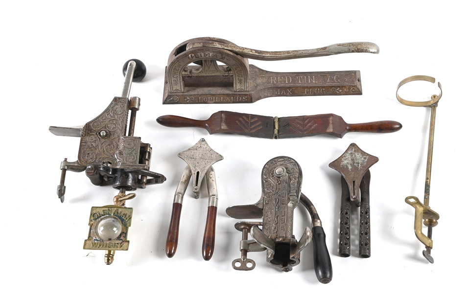 LOT OF 8: VARIOUS OLD WEST SALOON ITEMS