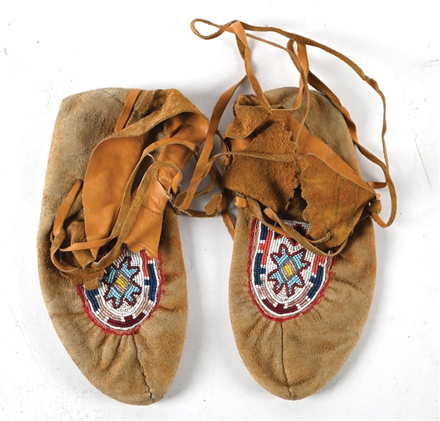 BLACKFOOT MOCCASINS