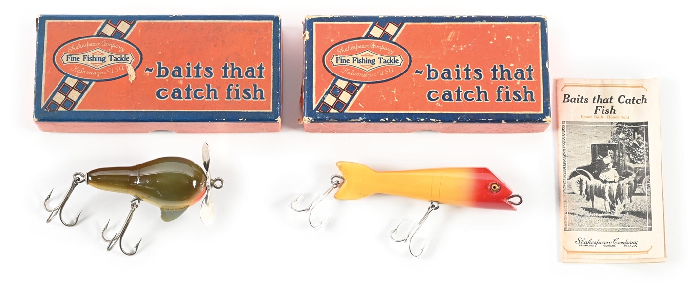 NICE PAIR OF BOXED SHAKESPEARE LURES