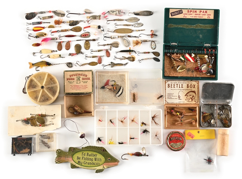 GROUP OF FLYROD AND SPINNING LURES