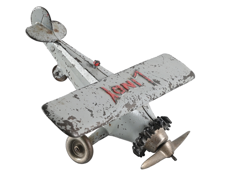 HUBLEY LINDY CAST-IRON SPIRIT OF ST. LOUIS AIRPLANE TOY
