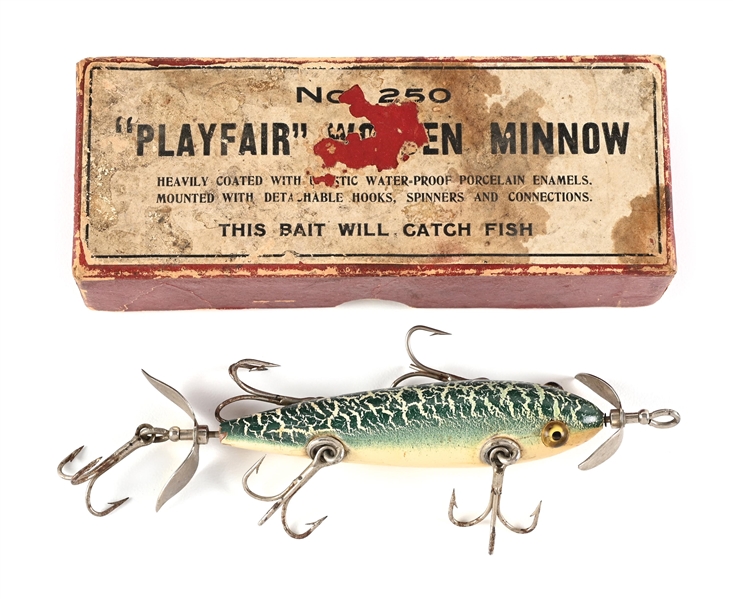 PFLUEGER PLAYFAIR WOODEN MINNOW IN BOX