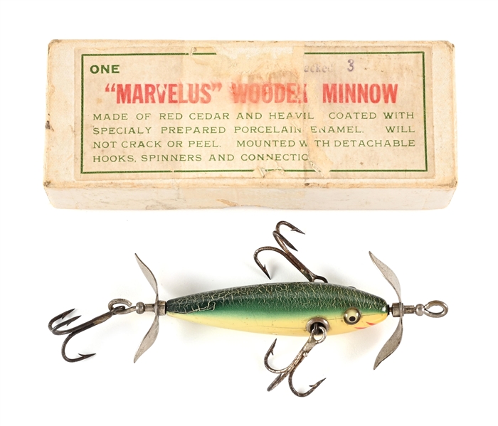 PFLUEGER MARVELUS WOODEN MINNOW